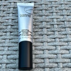 Brand New MAC Studio Fix Primer